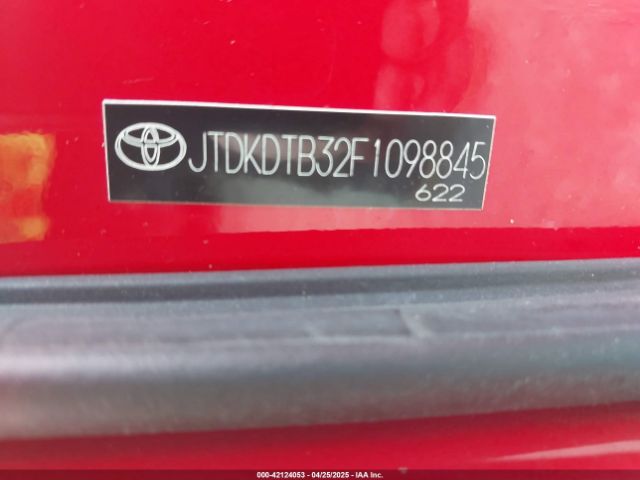 JTDKDTB32F1098845 Toyota Prius C Three