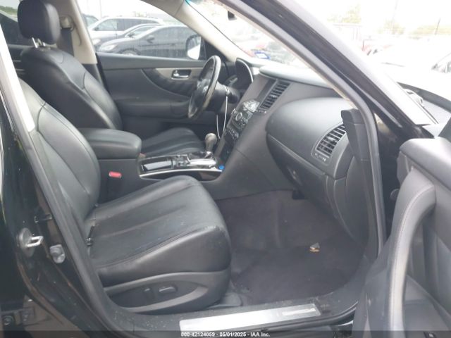 JN8CS1MU1GM130337 Infiniti QX70