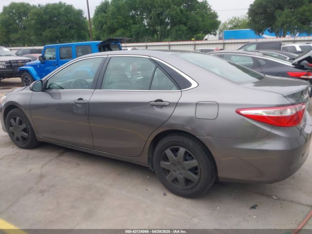 4T4BF1FK1FR509233 Toyota CAMRY LE