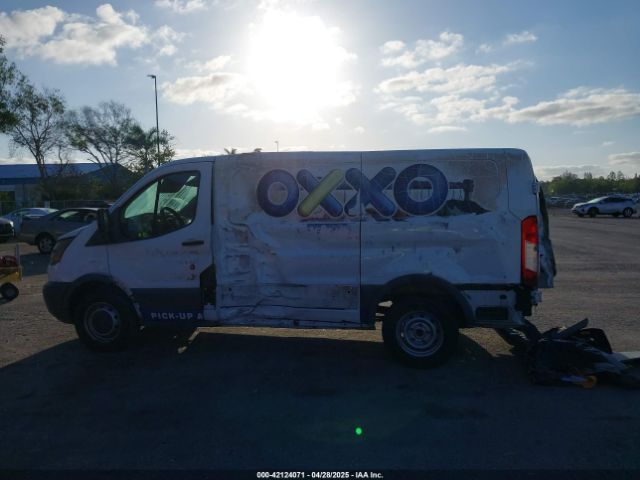 1FTNE1YM1FKA98814 Ford Transit-150