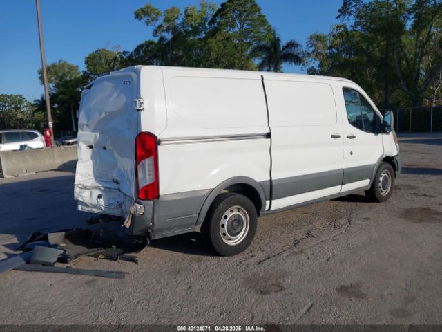 1FTNE1YM1FKA98814 Ford Transit-150