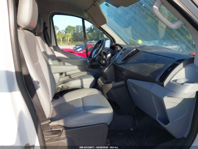 1FTNE1YM1FKA98814 Ford Transit-150
