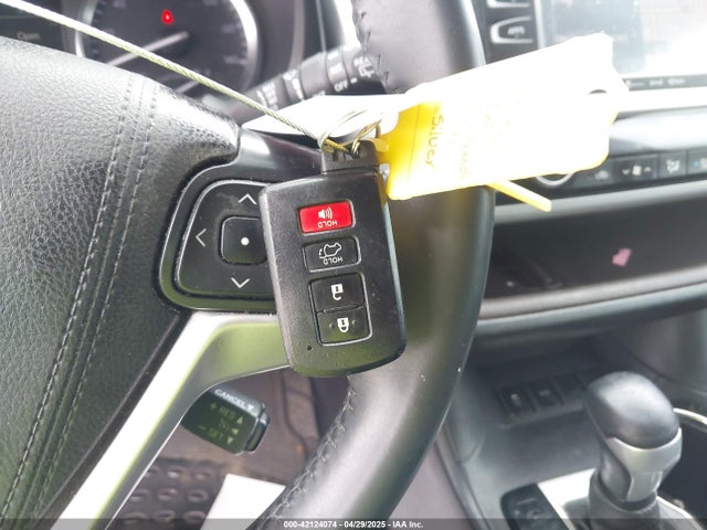 5TDKKRFH2GS153118 Toyota 2gr-fe