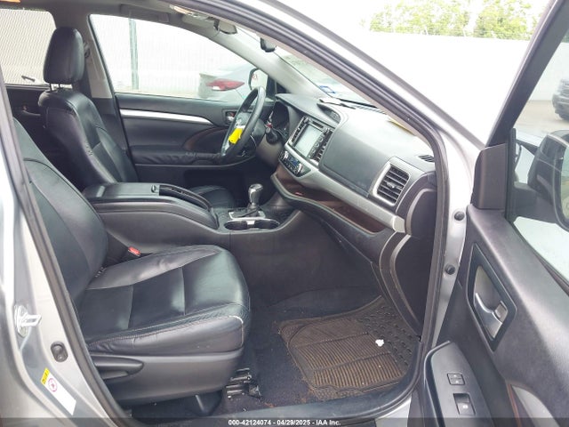 5TDKKRFH2GS153118 Toyota 2gr-fe