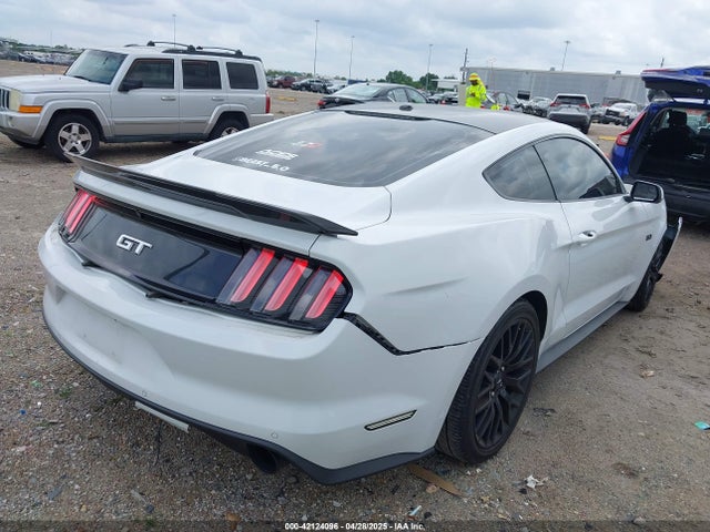 Ford Mustang Gt Premium 2017 1FA6P8CF7H5256581 Image 4