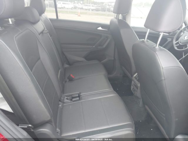 2020 VOLKSWAGEN TIGUAN 3VV2B7AX6LM063792 Photo 7