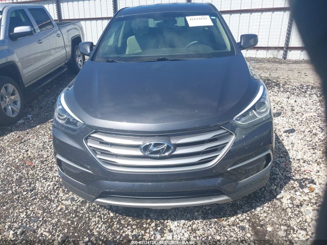 5XYZTDLB4HG499703 Hyundai Santa Fe Sport 2.4l