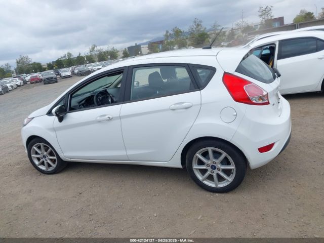 3FADP4EJXKM143274 Ford FIESTA SE