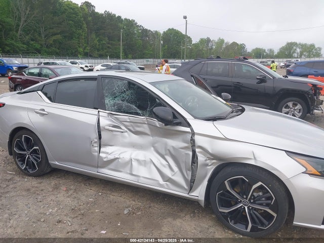 1N4BL4CV5PN396542 Nissan Altima Sr Fwd