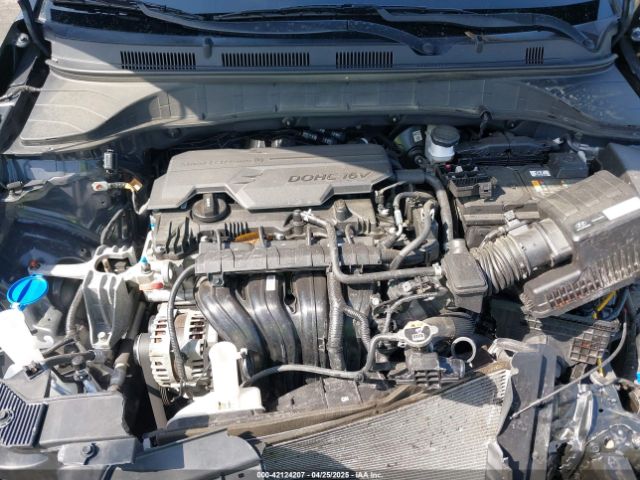 KM8K62AB1NU818769 Hyundai Kona Sel