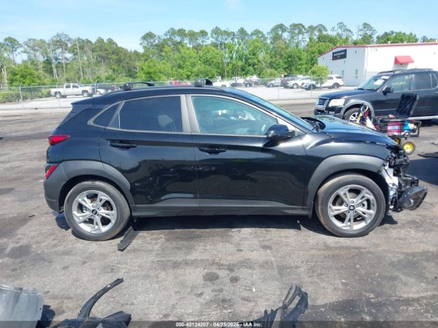 KM8K62AB1NU818769 Hyundai Kona Sel
