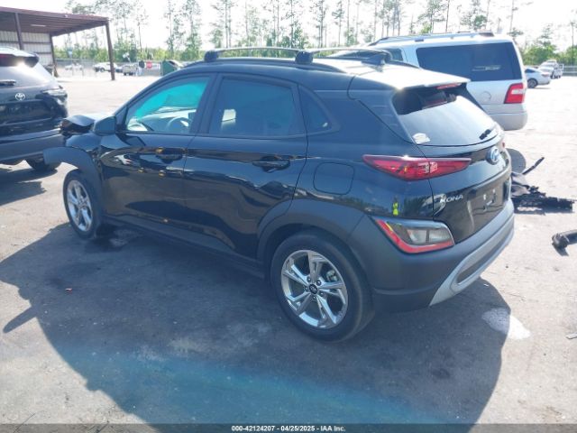 KM8K62AB1NU818769 Hyundai Kona Sel