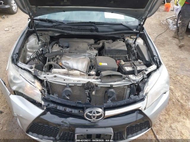 4T1BF1FK9HU330032 Toyota CAMRY SE