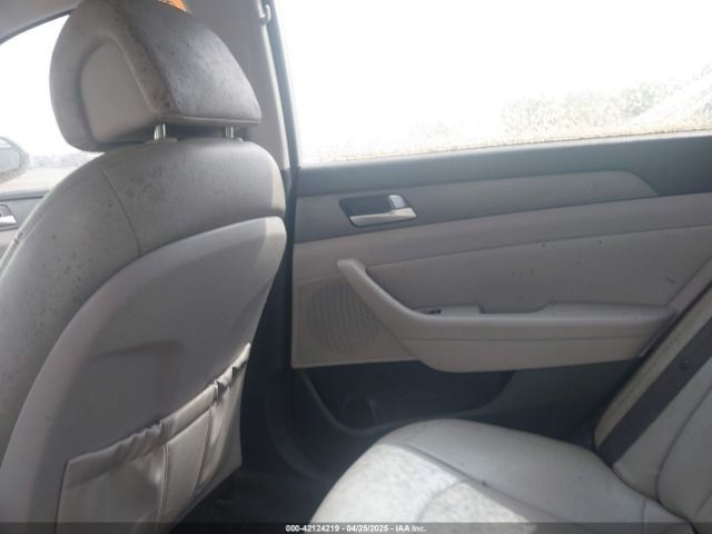 5NPE24AF2FH175386 Hyundai SONATA SE
