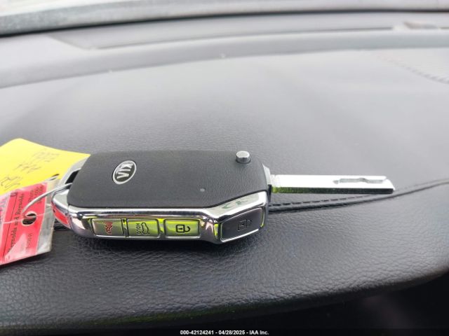 3KPF24AD8ME404965 KIA Forte Lxs
