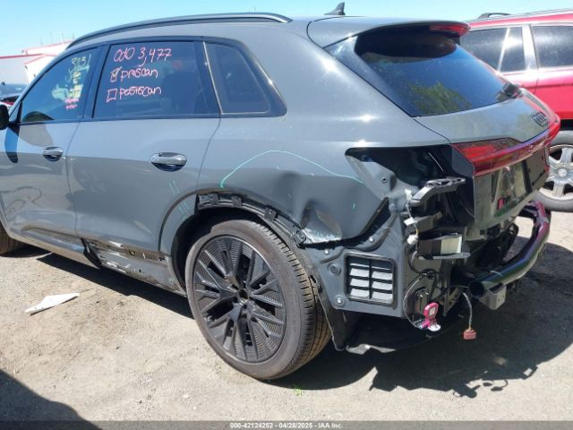 2024 AUDI Q8 E-TRON WA16AAGE8RB053944 Photo 5
