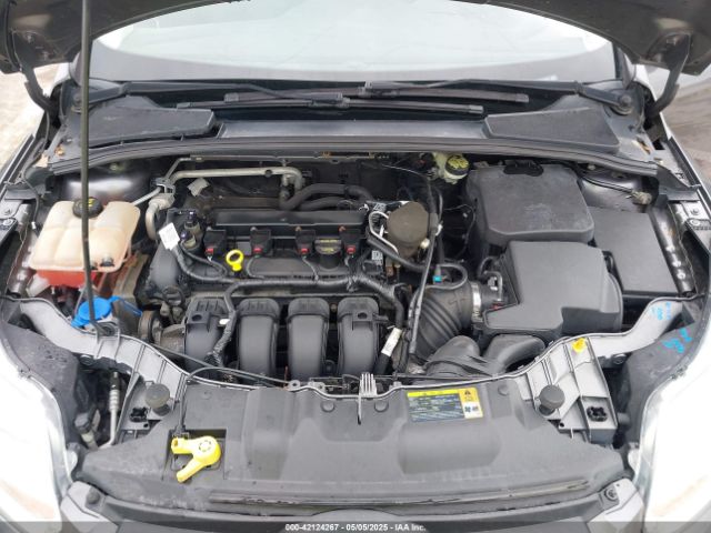 1FADP3F29EL371547 Ford FOCUS SE