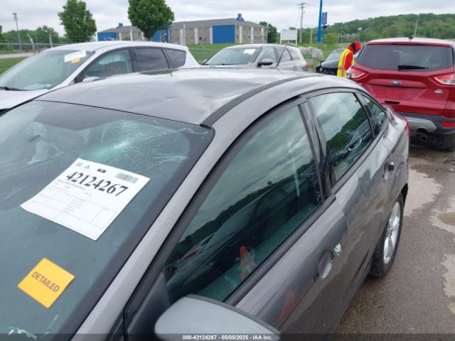 1FADP3F29EL371547 Ford FOCUS SE