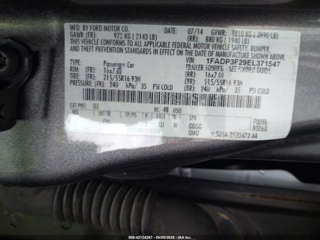 1FADP3F29EL371547 Ford FOCUS SE