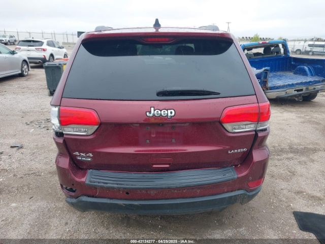 1C4RJFAG1JC170807 Jeep Grand Cherokee Laredo E 4x4