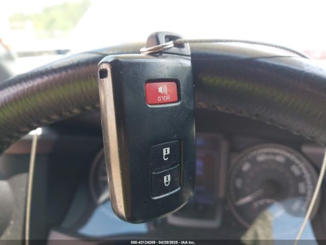 5TFAZ5CN6HX047115 Toyota Tacoma Trd Sport