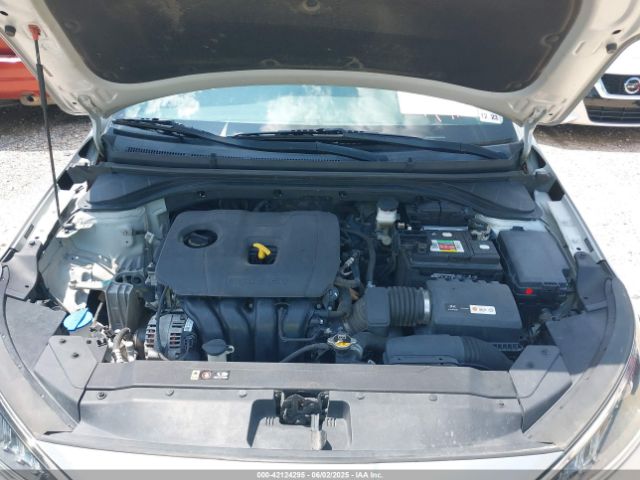 5NPD84LF5KH404564 Hyundai ELANTRA SEL