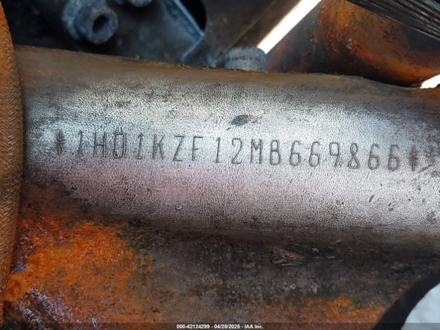 2021 HARLEY-DAVIDSON FLTRK 1HD1KZF12MB669866 Photo 9