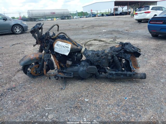 2021 HARLEY-DAVIDSON FLTRK 1HD1KZF12MB669866 Photo 8