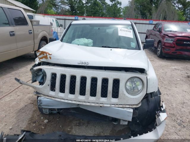 1C4NJPFA9GD682004 Jeep Patriot High Altitude Edition