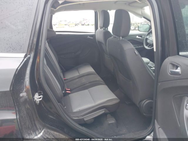 1FMCU0GD8KUA39792 Ford ESCAPE SE