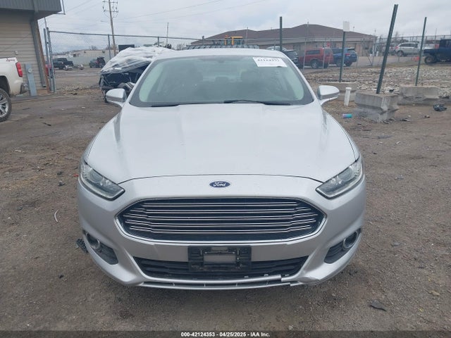 3FA6P0H90GR104044 Ford FUSION SE