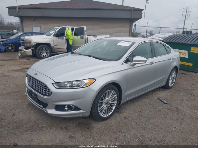 3FA6P0H90GR104044 Ford FUSION SE