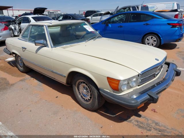 1981 MERCEDES-BENZ 380 WDBBA45A0BB004442