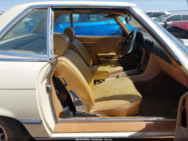 1981 MERCEDES-BENZ 380 WDBBA45A0BB004442 Photo 4