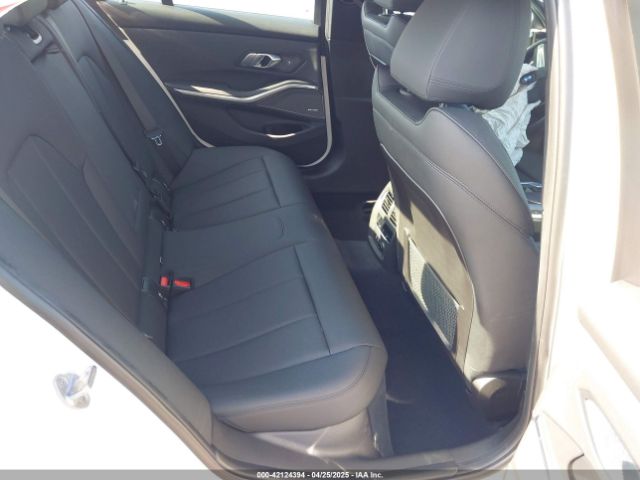 3MW5R1J04L8B29799 BMW 330I