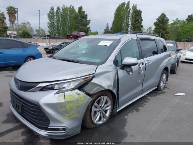 2022 TOYOTA SIENNA 5TDJRKEC8NS135921 Photo 5