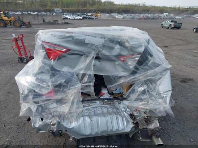 4T1BF1FK1FU947213 Toyota CAMRY SE