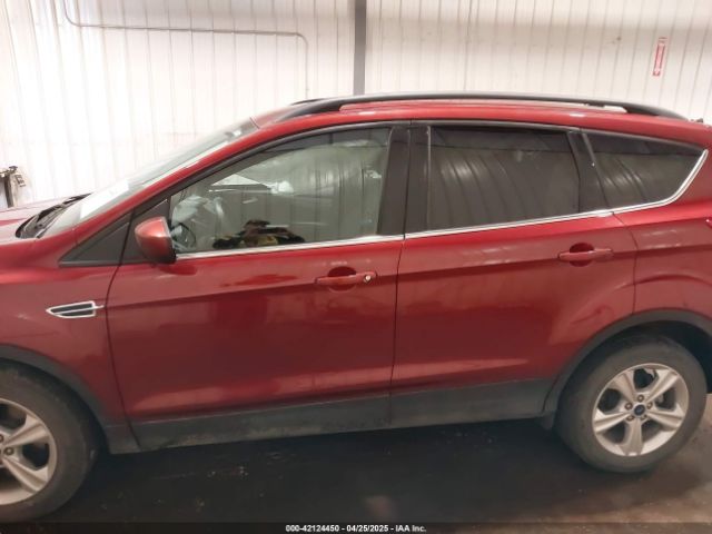 1FMCU9GX1EUA05440 Ford ESCAPE SE