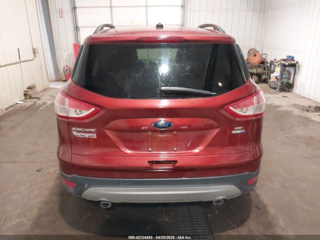 1FMCU9GX1EUA05440 Ford ESCAPE SE