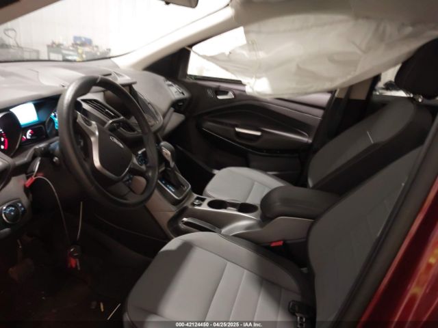 1FMCU9GX1EUA05440 Ford ESCAPE SE