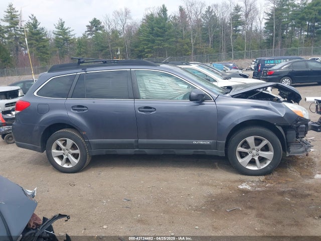 4S4BRBDC4E3207670 Subaru Outback 2.5i Premium
