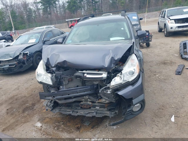 4S4BRBDC4E3207670 Subaru Outback 2.5i Premium
