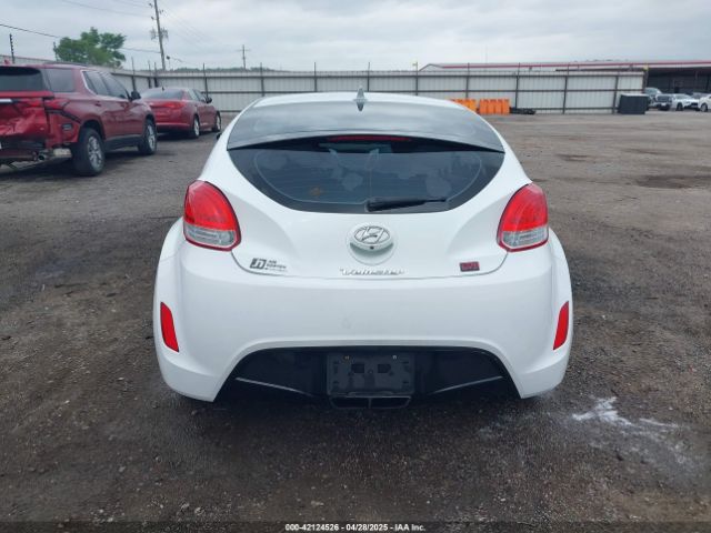 KMHTC6AD4FU220540 Hyundai Veloster Flex
