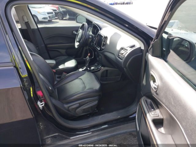 3C4NJDCB7KT596544 Jeep Compass Limited 4x4