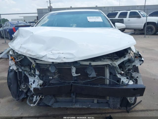 4T1BF1FK5EU332579 Toyota CAMRY LE