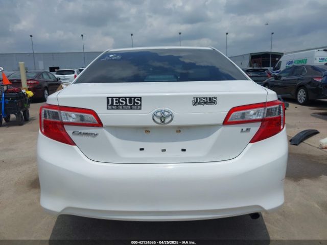 4T1BF1FK5EU332579 Toyota CAMRY LE