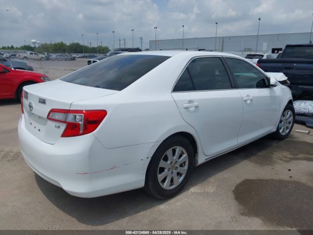 4T1BF1FK5EU332579 Toyota CAMRY LE