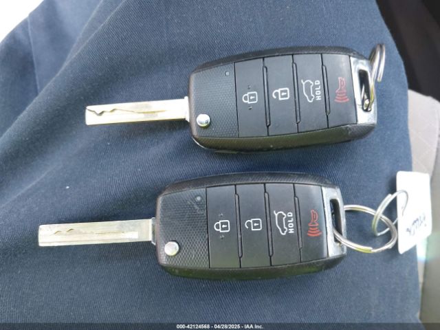 5XYPG4A39LG689061 KIA Sorento 2.4l Lx