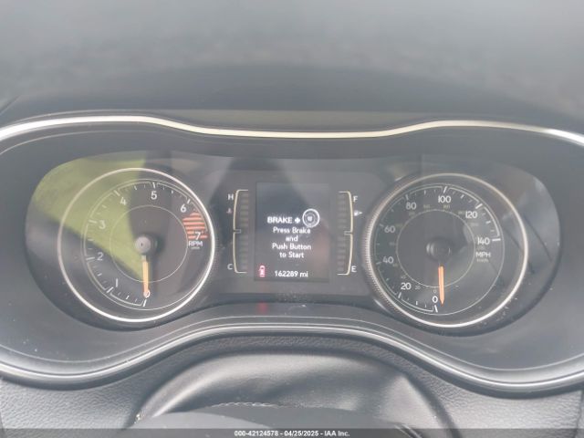 2019 JEEP CHEROKEE 1C4PJLLBXKD280354 Photo 6