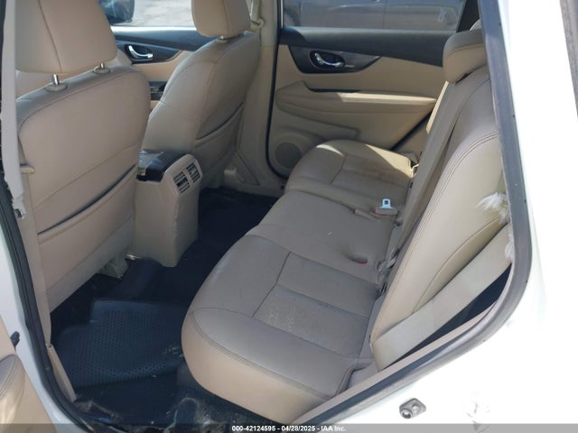 5N1AT2MT2GC821715 Nissan Rogue Sl